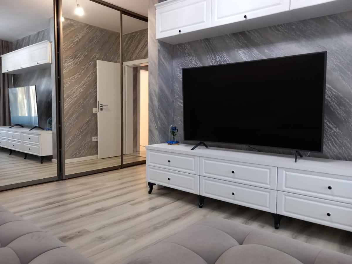 North Pipera Apartment W Parking & Self Check In Voluntari 外观 照片